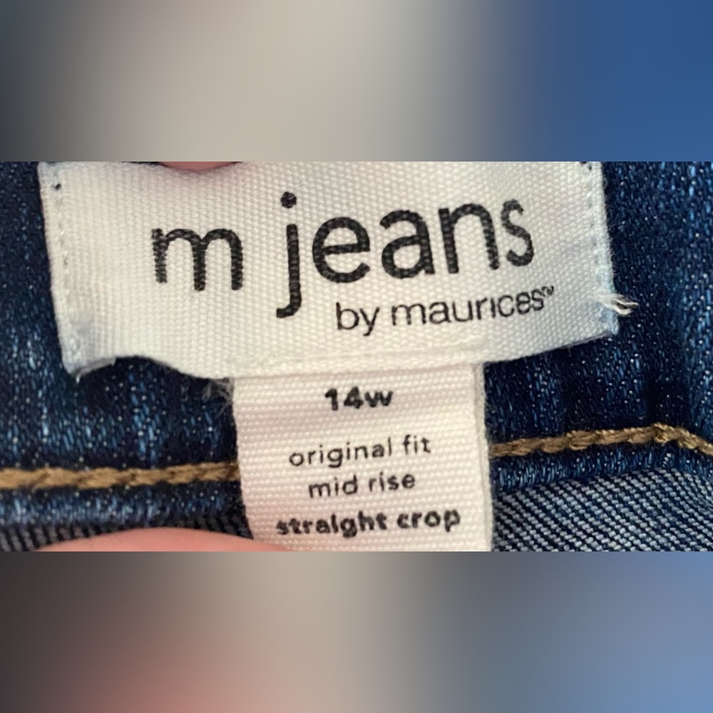 Capris - Picture 3 of 3